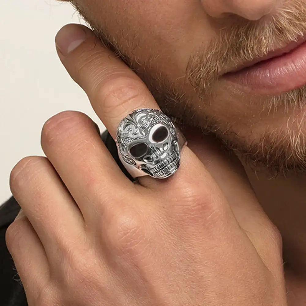 Anillo Calavera Lirio Ennegrecido - Plata de Ley 925 Vintage Unisex